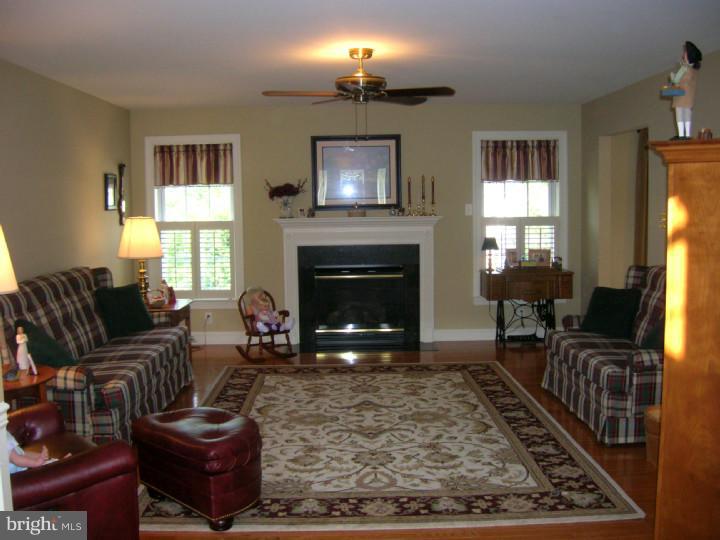 127 Running Creek Drive Sinking Spring, PA 19608 - Photo 7 of 24 Gallery Image 7
