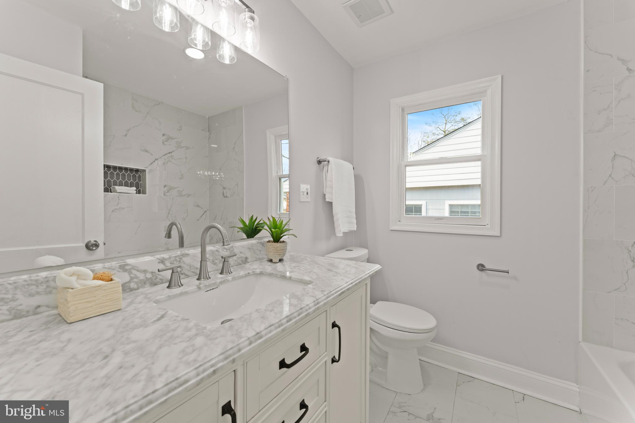 1452 Grandview Road Arnold, MD 21012 - Photo 18 of 52