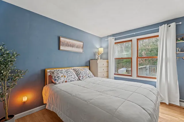 $535,000 | 4 Woodland Avenue, Seabrook, NH 03874