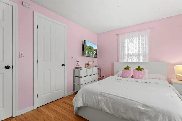 $535,000 | 4 Woodland Avenue, Seabrook, NH 03874