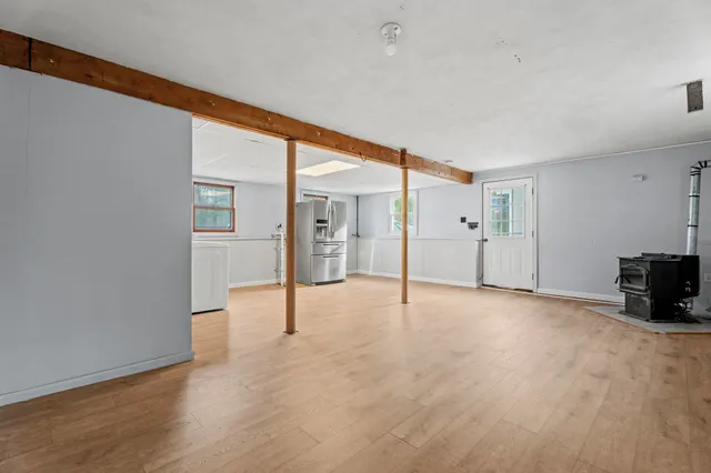 $535,000 | 4 Woodland Avenue, Seabrook, NH 03874