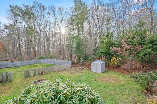 $535,000 | 4 Woodland Avenue, Seabrook, NH 03874