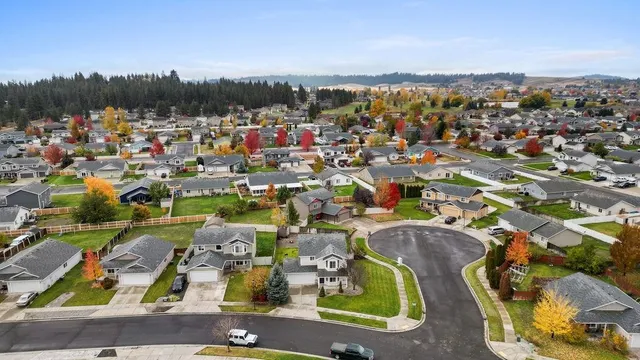 $425,000 | 9319 West Caelen Avenue, Cheney, WA 99004