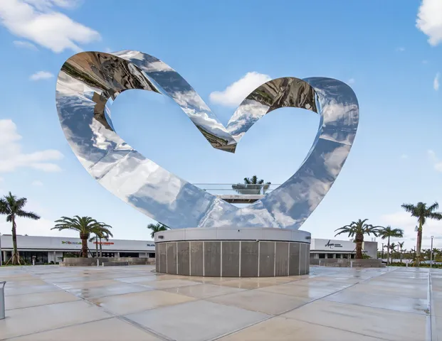 $500,000 | 12473 Southwest Emerald Estuary Terrace, Port St. Lucie, FL 34987