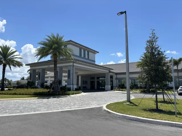 $500,000 | 12473 Southwest Emerald Estuary Terrace, Port St. Lucie, FL 34987