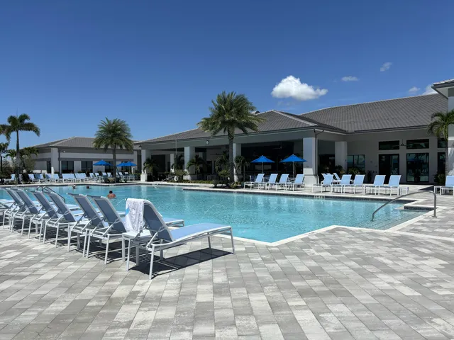 $500,000 | 12473 Southwest Emerald Estuary Terrace, Port St. Lucie, FL 34987