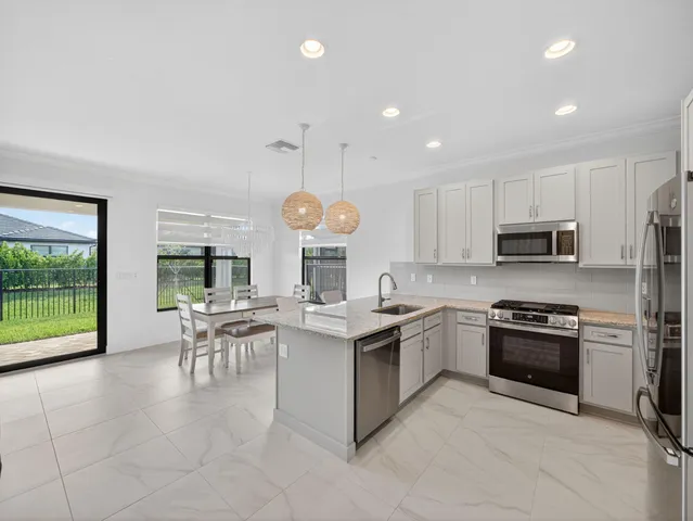 $500,000 | 12473 Southwest Emerald Estuary Terrace, Port St. Lucie, FL 34987