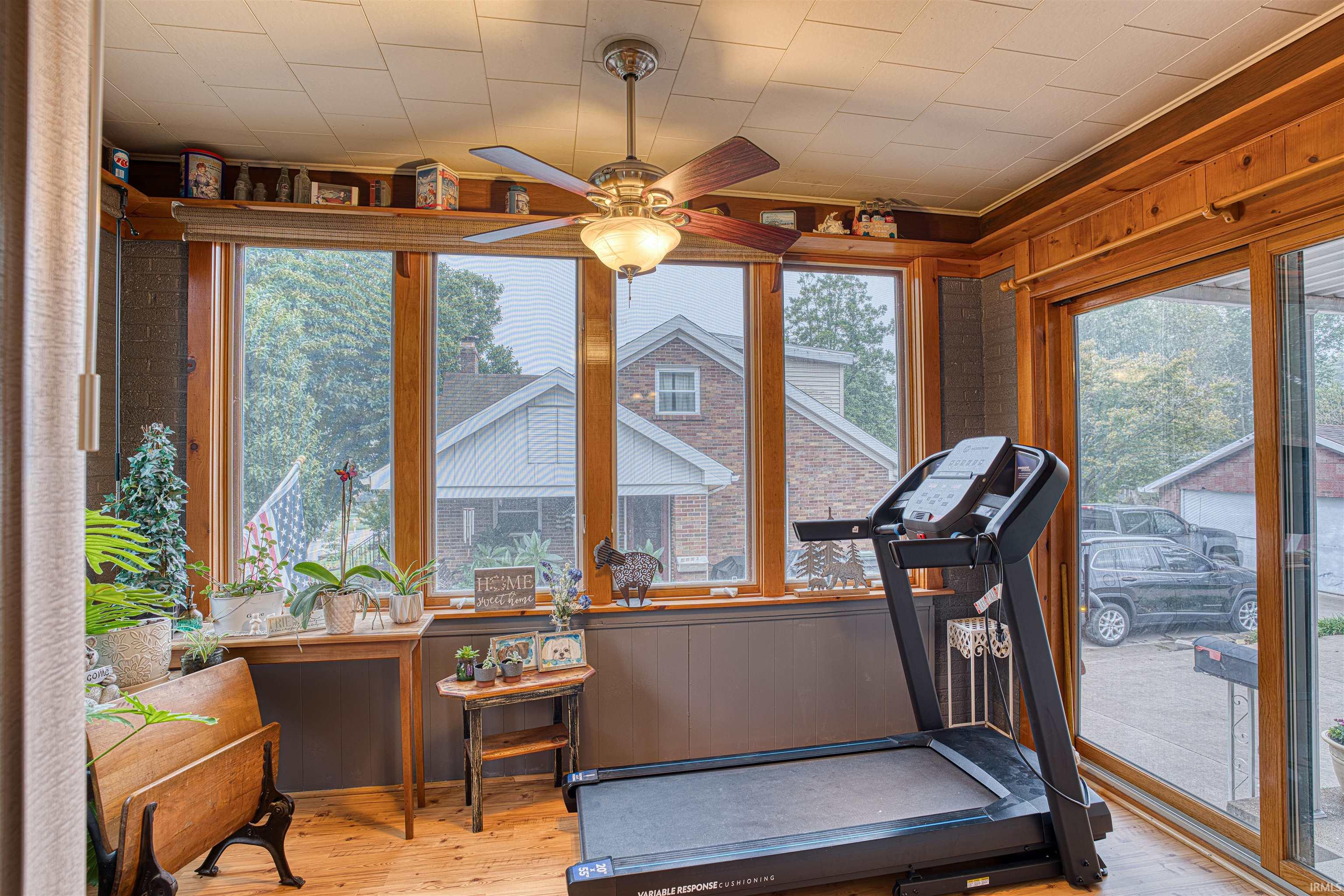 1409 South Red Bank Road Evansville, IN 47712 - Photo 20 of 36