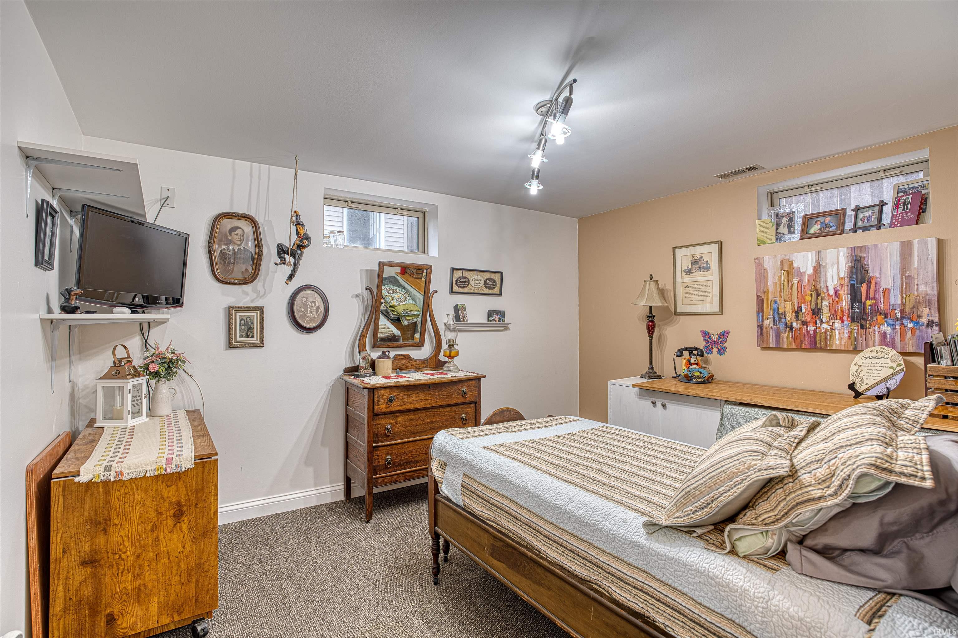 1409 South Red Bank Road Evansville, IN 47712 - Photo 34 of 36