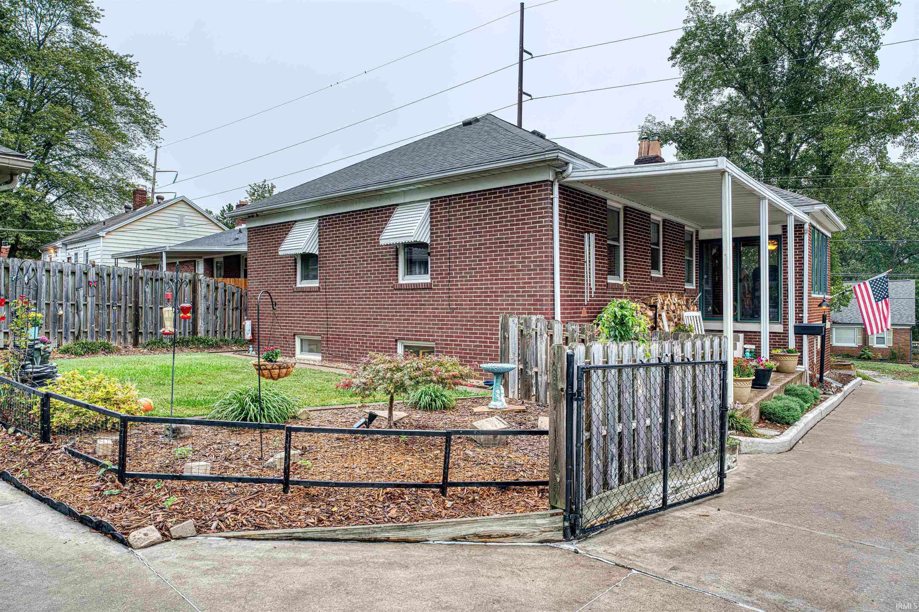 1409 South Red Bank Road Evansville, IN 47712 - Photo 8 of 36