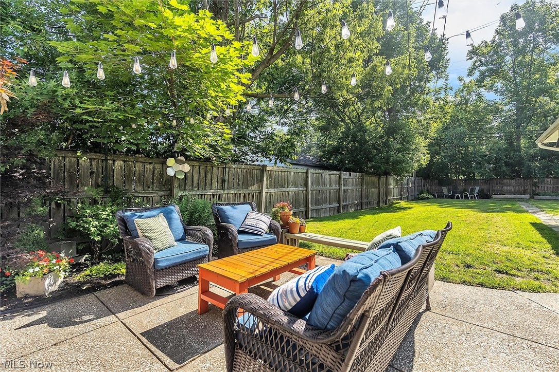 2563 Canterbury Road Cleveland, OH 44118 - Photo 28 of 35 Backyard/Patio