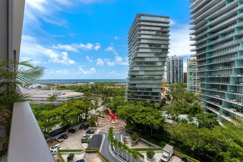 $7,250 | 2655 South Bayshore Drive, Unit 807, Miami, FL 33133