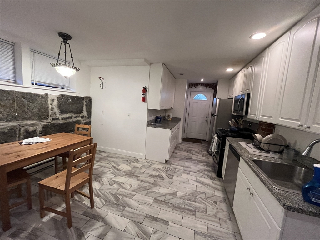 915 Beacon Street, Unit A Boston, MA 02215 - Photo 5 of 23