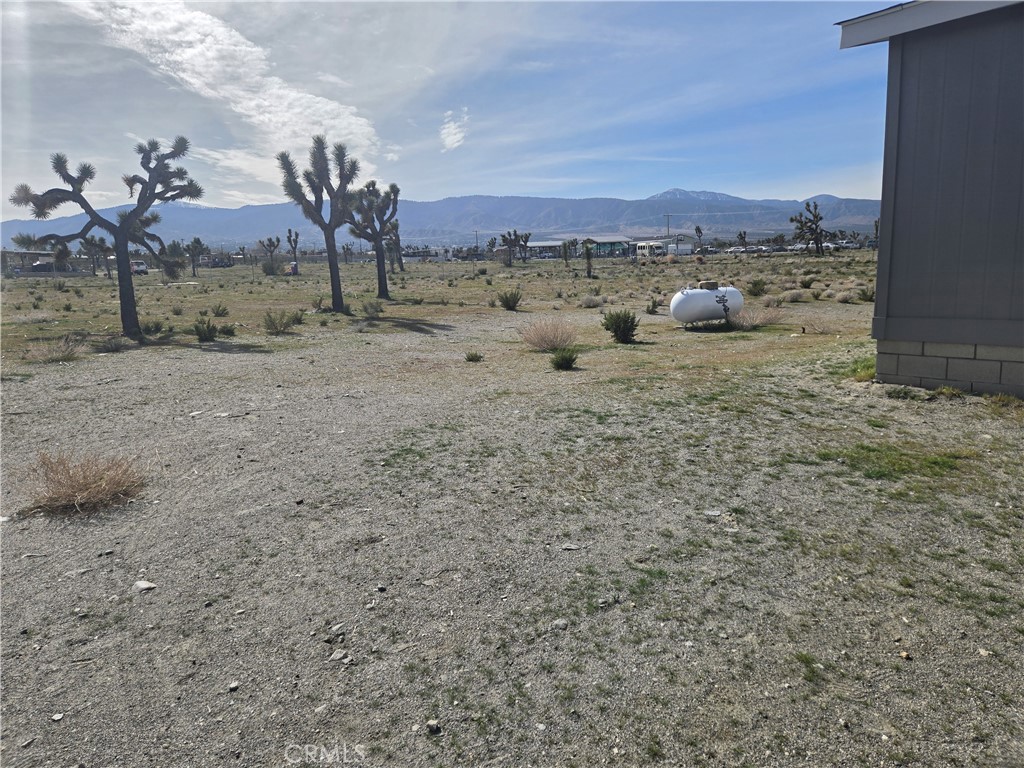 12474 Silver Rock Road Pinon Hills, CA 92372 - Photo 28 of 34 a view of beach