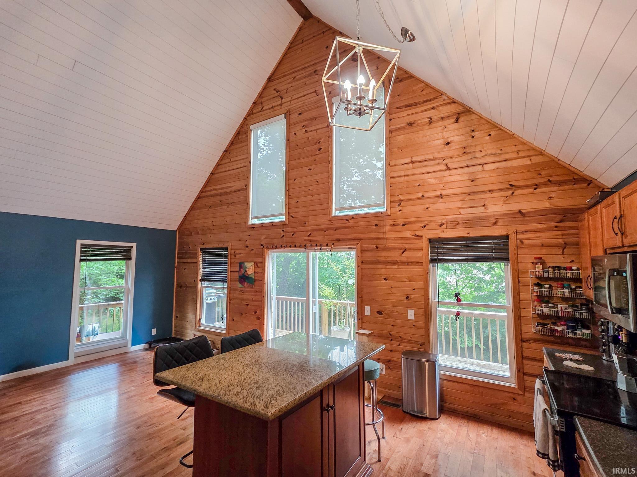 5835 North Maple Grove Road Bloomington, IN 47404 - Photo 3 of 30