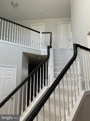 $450,000 | 1238 Knoll Drive, York, PA 17408