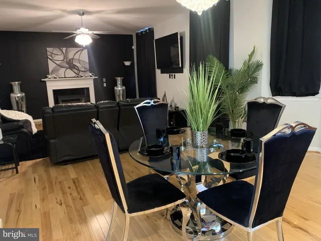 $450,000 | 1238 Knoll Drive, York, PA 17408