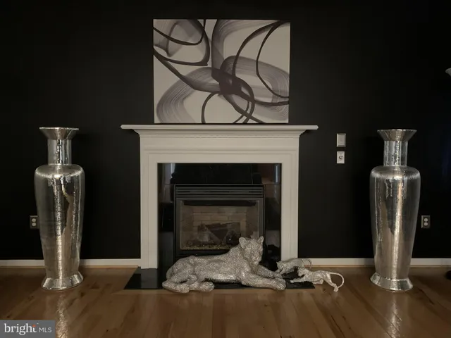 $450,000 | 1238 Knoll Drive, York, PA 17408