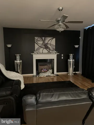 $450,000 | 1238 Knoll Drive, York, PA 17408