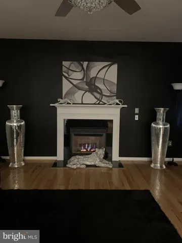 $450,000 | 1238 Knoll Drive, York, PA 17408