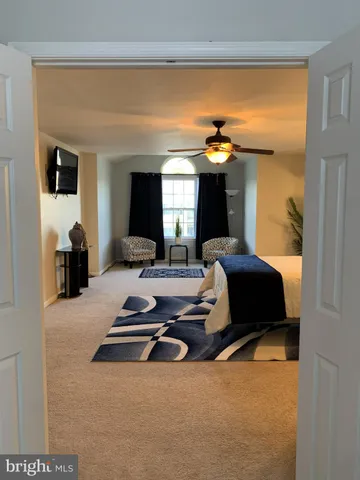 $450,000 | 1238 Knoll Drive, York, PA 17408