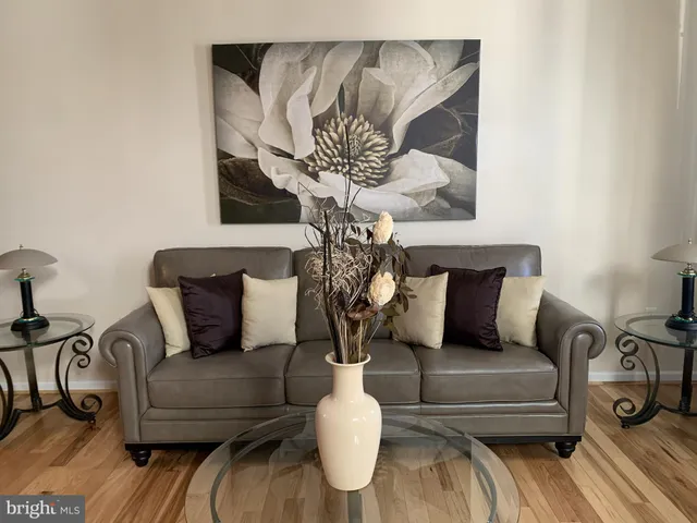 $450,000 | 1238 Knoll Drive, York, PA 17408