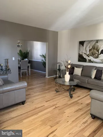 $450,000 | 1238 Knoll Drive, York, PA 17408