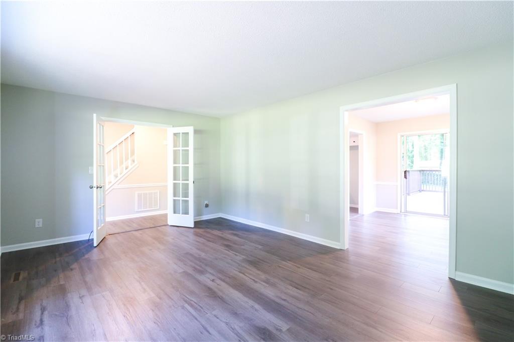 625 Shellhabour Boulevard Rural Hall, NC 27045 - Photo 2 of 24 Gallery Image 2