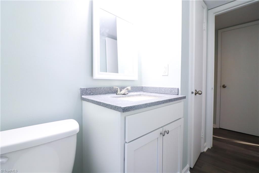 625 Shellhabour Boulevard Rural Hall, NC 27045 - Photo 7 of 24 Gallery Image 7