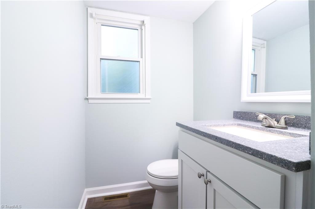625 Shellhabour Boulevard Rural Hall, NC 27045 - Photo 9 of 24 Gallery Image 9