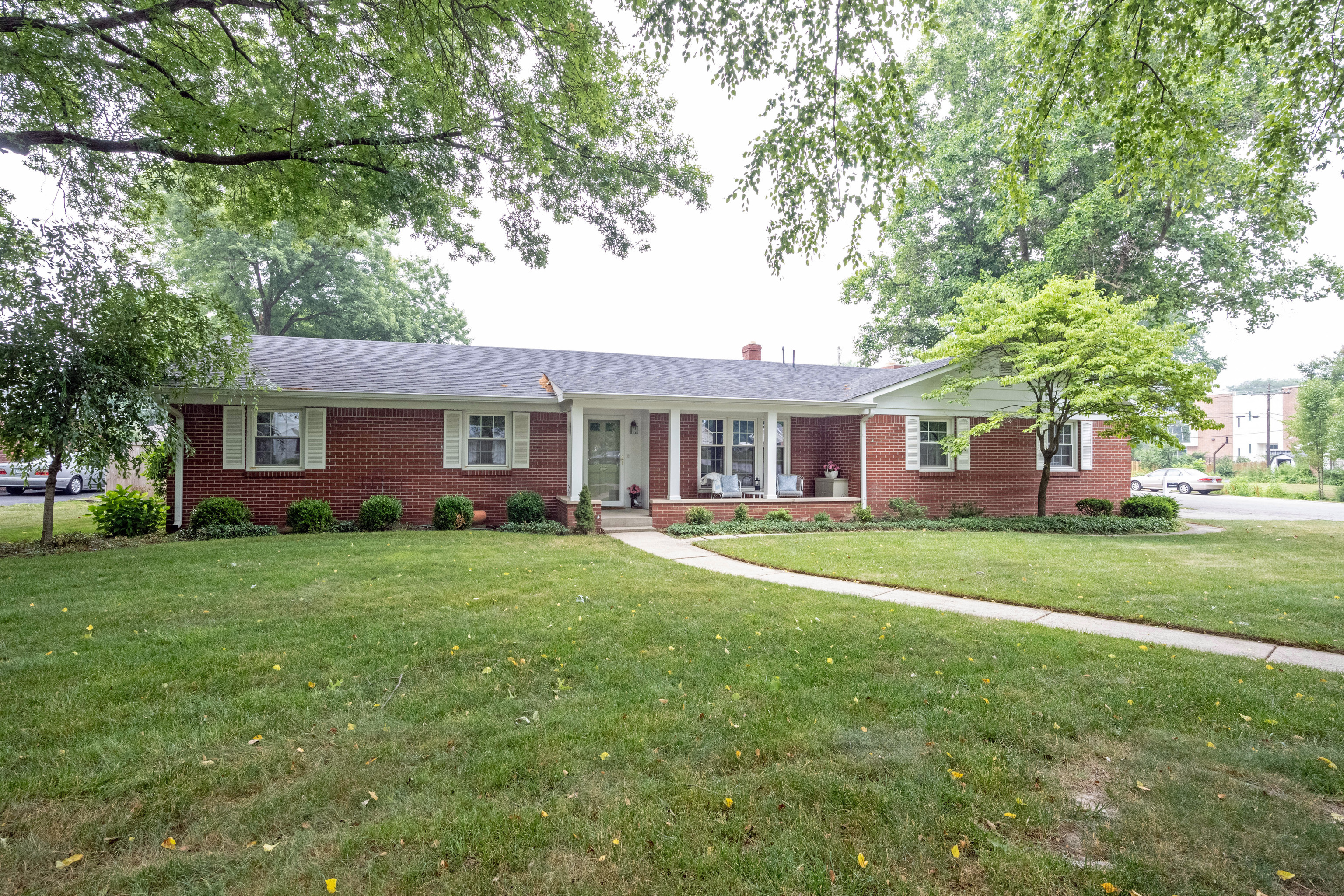 25 Beechmont Drive Carmel, IN 46032 - Photo 2 of 69