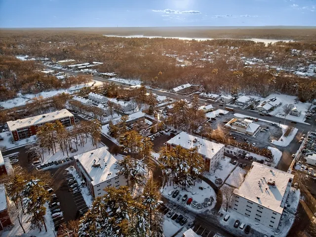 $350,000 | 55 Greentree Lane, Unit 47, Weymouth, MA 02190