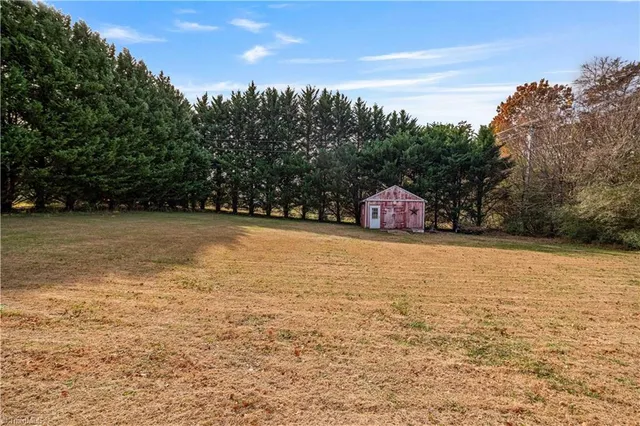 $245,000 | 1025 Mitchell Road, Pilot Mountain, NC 27041