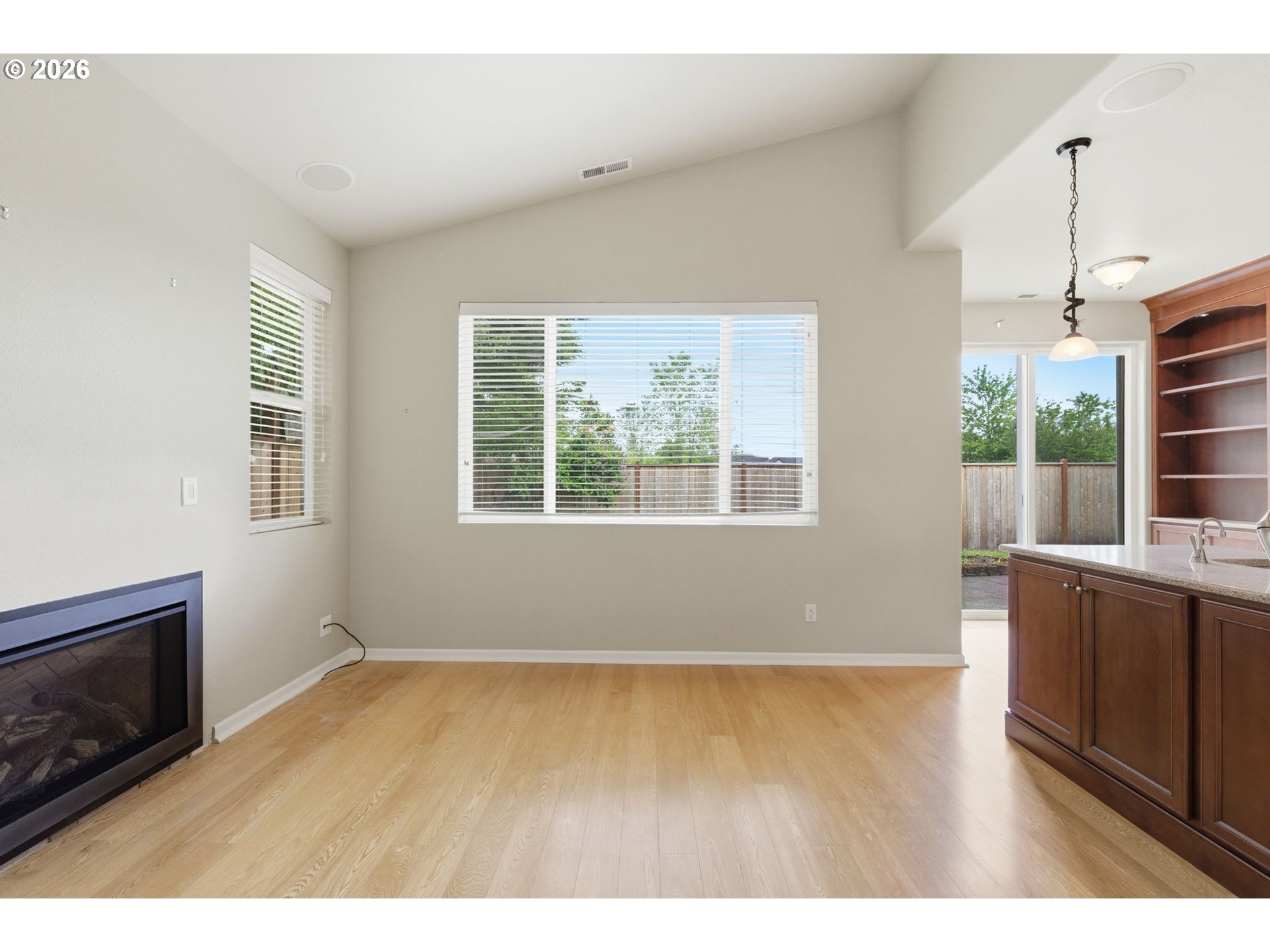 5475 Charles Way Eugene, OR 97402 - Photo 14 of 48