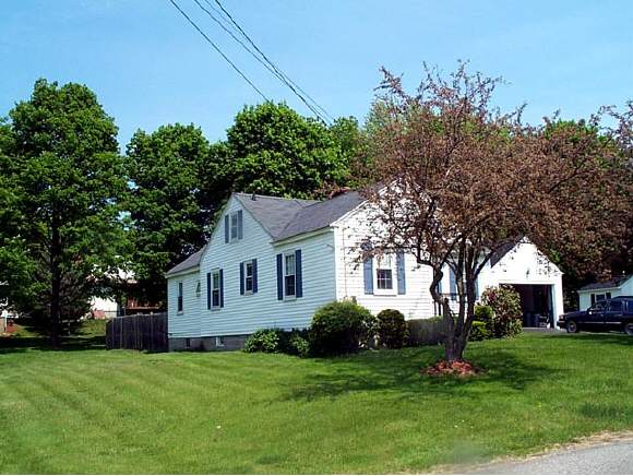 360 Meadow Road Portsmouth, NH 03801 - Photo 1 of 5 Gallery Image 1