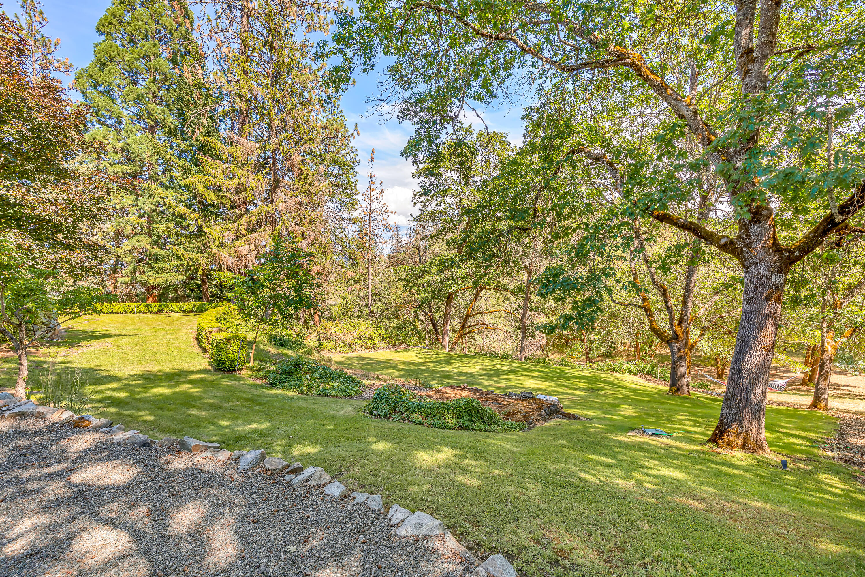 3658 Old Military Road Central Point, OR 97502 - Photo 40 of 47 3658 Old Military Rd, Central Point, OR