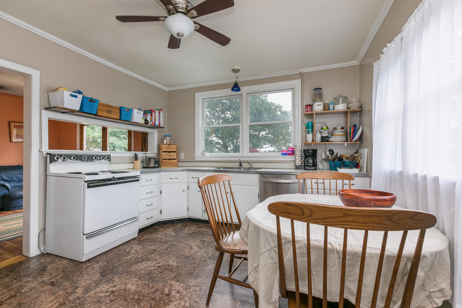 1018 Sawyer Rd Cape Elizabeth-large-011-