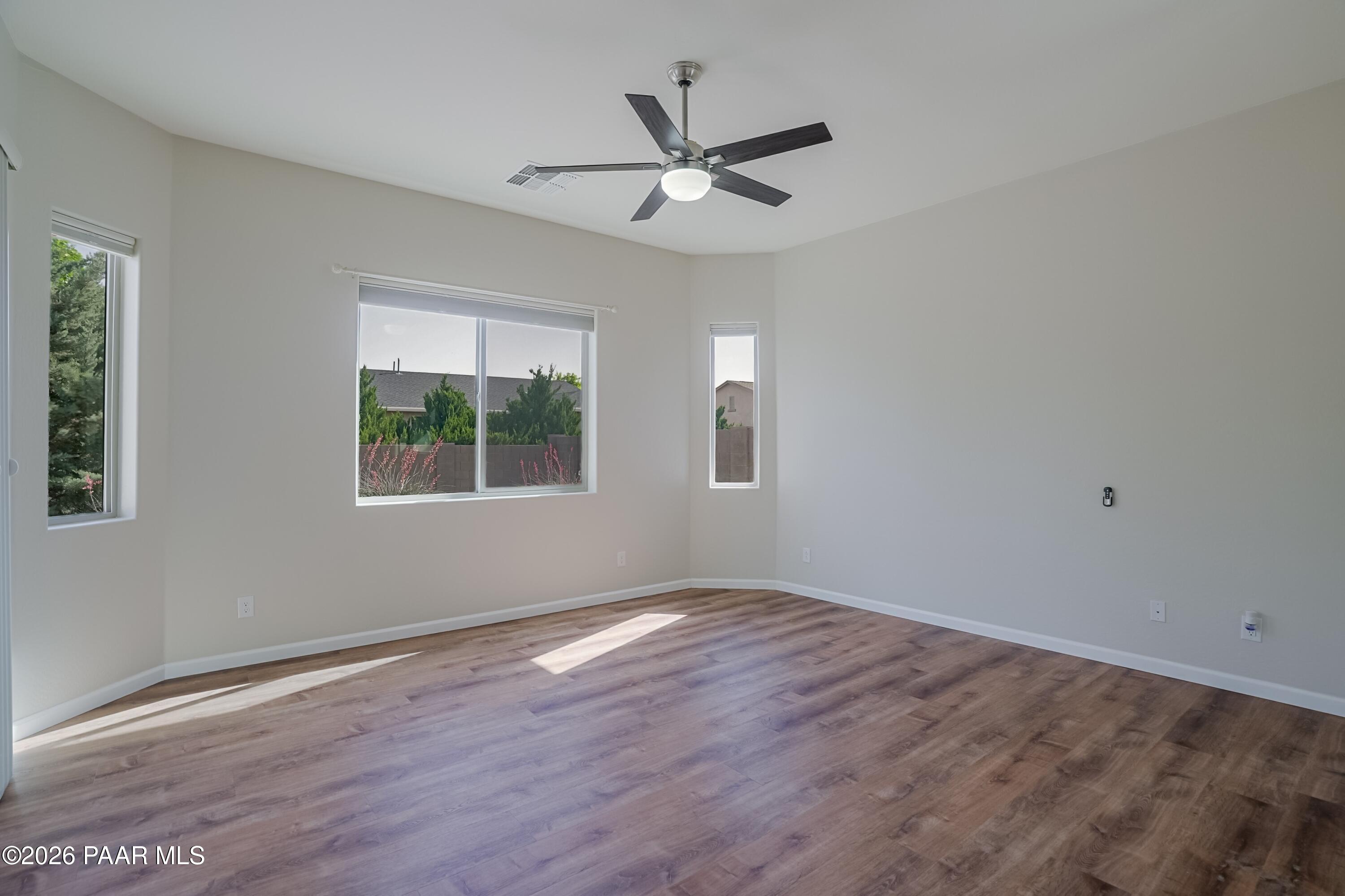 7106 East Prairie Ridge Road Prescott Valley, AZ 86315 - Photo 13 of 32 Primary Bedroom 1