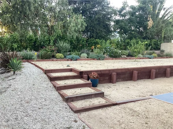 $4,950 | 233 Almon Drive, Thousand Oaks, CA 91362