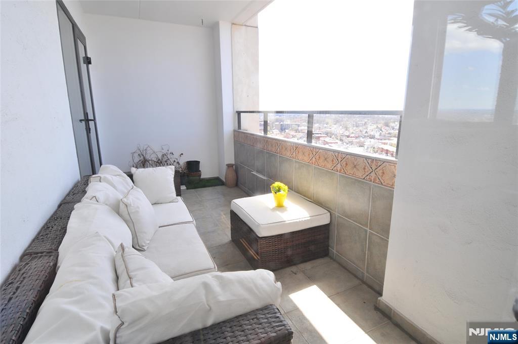 250 Gorge Road, Unit 28I Cliffside Park, NJ 07010 - Photo 16 of 24 Gallery Image 16