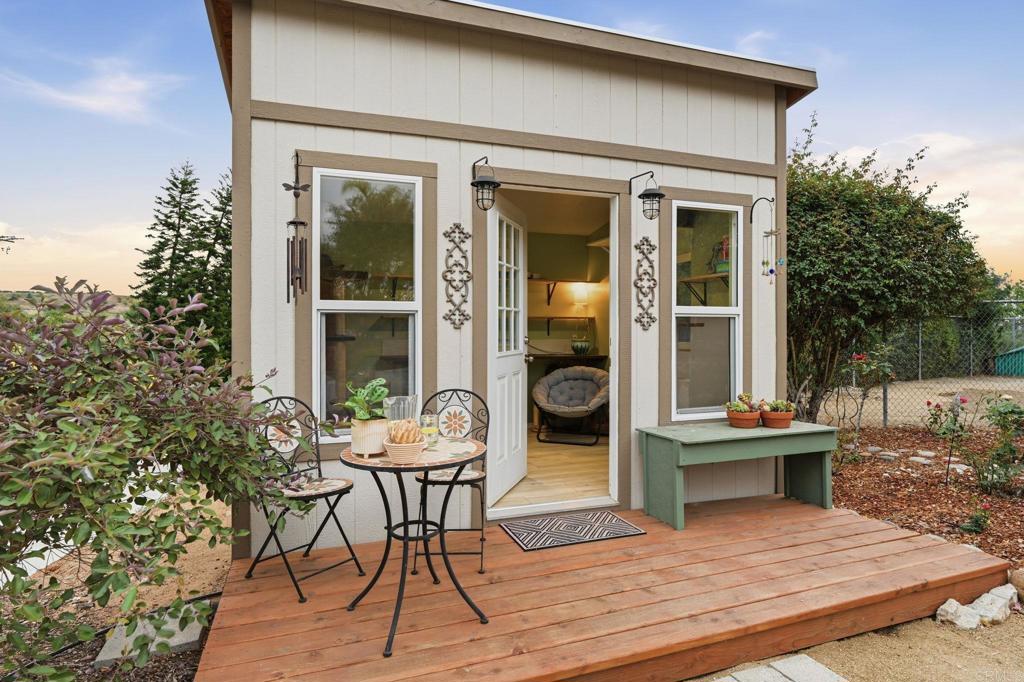 1655 Colina Vista Fallbrook, CA 92028 - Photo 37 of 63 a view of a house with backyard and sitting area