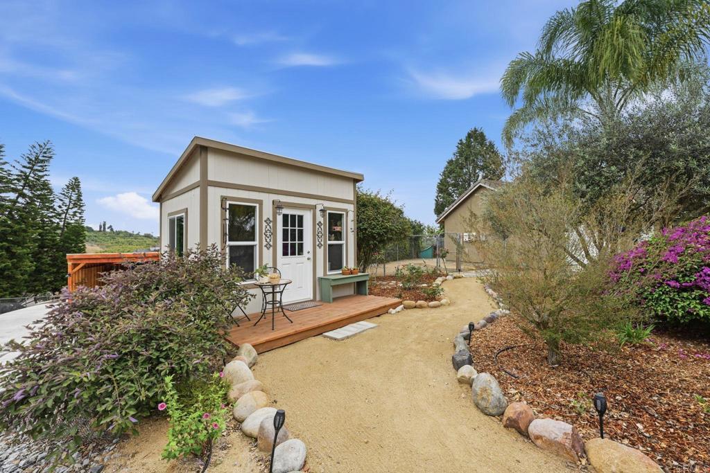 1655 Colina Vista Fallbrook, CA 92028 - Photo 38 of 63 a view of a house with a patio