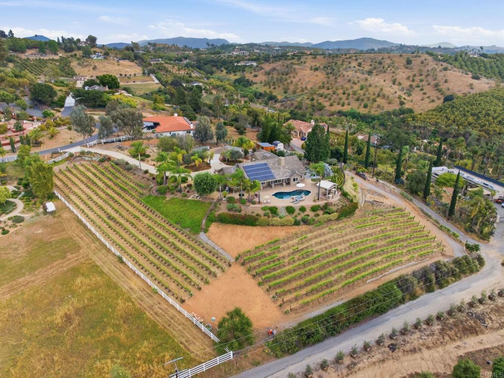 1655 Colina Vista Fallbrook, CA 92028 - Photo 61 of 63 a view of a city from a terrace