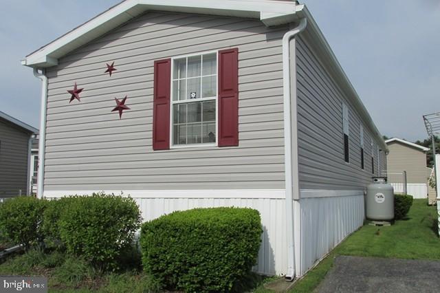 34 Jeffrey Road Gordonville, PA 17529 - Photo 2 of 14 Gallery Image 2