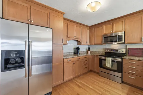 $1,690,000 | 9 Starboard Lane, Unit 1, Moultonborough, NH 03254