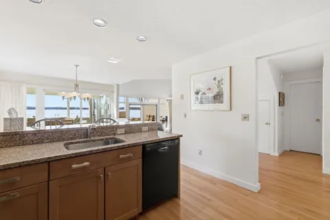 $1,690,000 | 9 Starboard Lane, Unit 1, Moultonborough, NH 03254