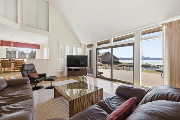 $1,690,000 | 9 Starboard Lane, Unit 1, Moultonborough, NH 03254