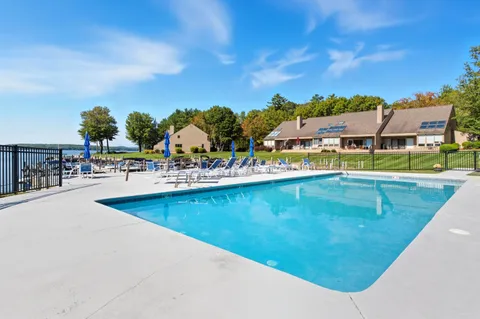 $1,690,000 | 9 Starboard Lane, Unit 1, Moultonborough, NH 03254