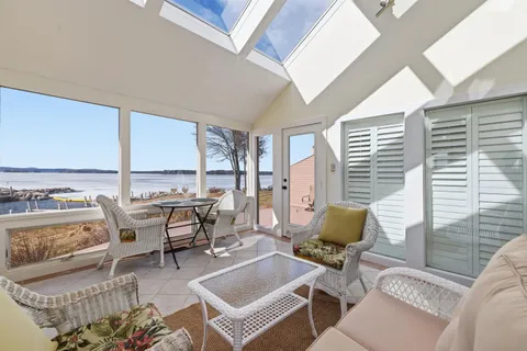 $1,690,000 | 9 Starboard Lane, Unit 1, Moultonborough, NH 03254