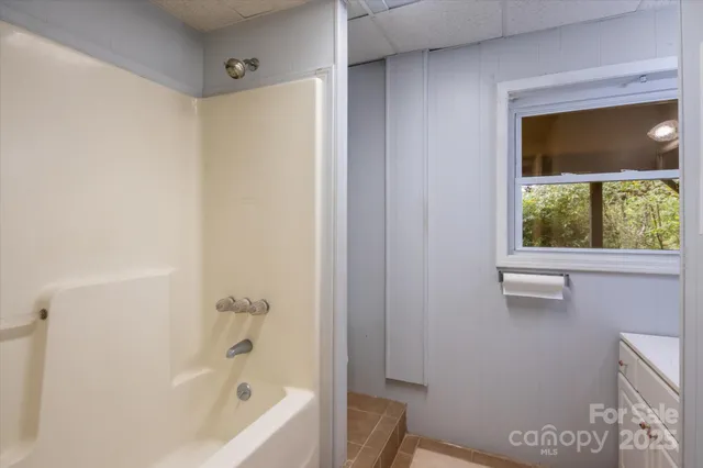 $500,000 | 89 Quiet Pond Lane, Pisgah Forest, NC 28768